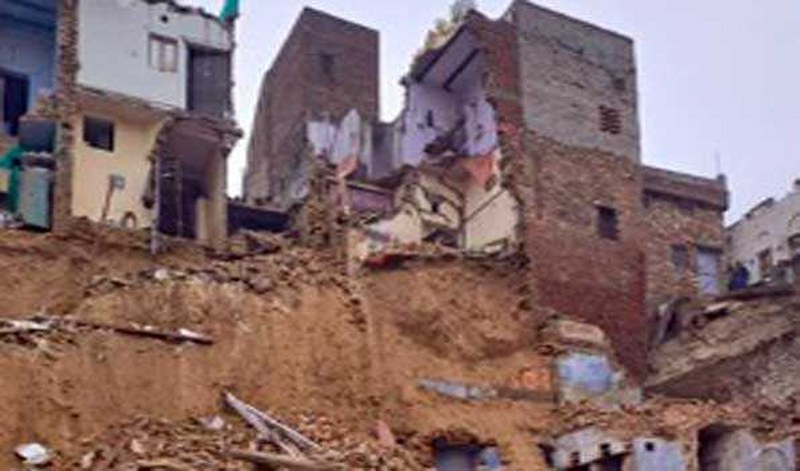 Uttar Pradesh: 3 arrested in connection with houses collapse in Agra
