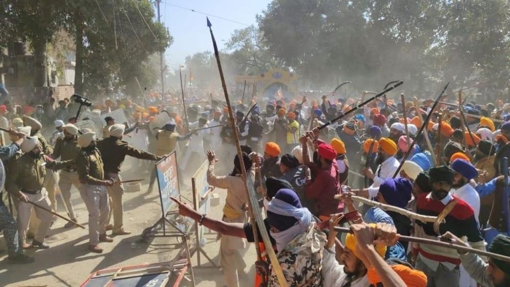 'Withdraw case or face consequences': Pro-Khalistan group chief warns; protesters clash with police, break barricades in Amritsar
