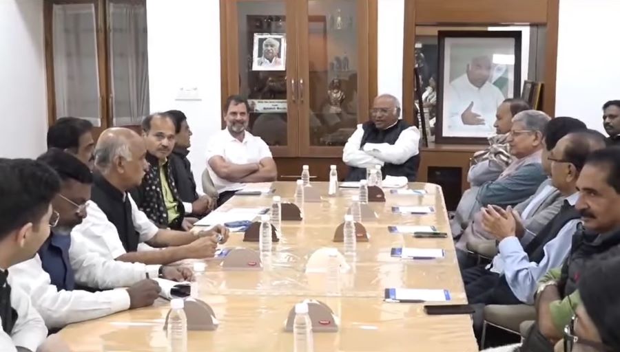 Opposition leaders meet at Mallikarjun Kharge's house in first post-poll huddle