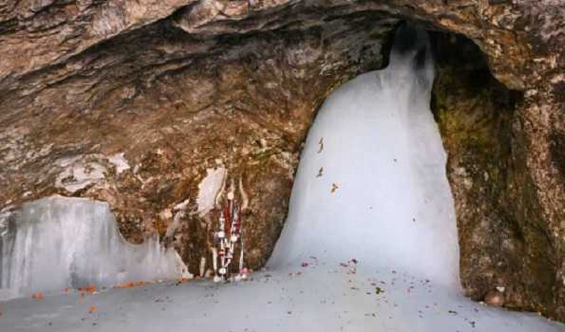 Amarnath Yatra resumes from Baltal, 1 lakh pay obeisance at Cave shrine