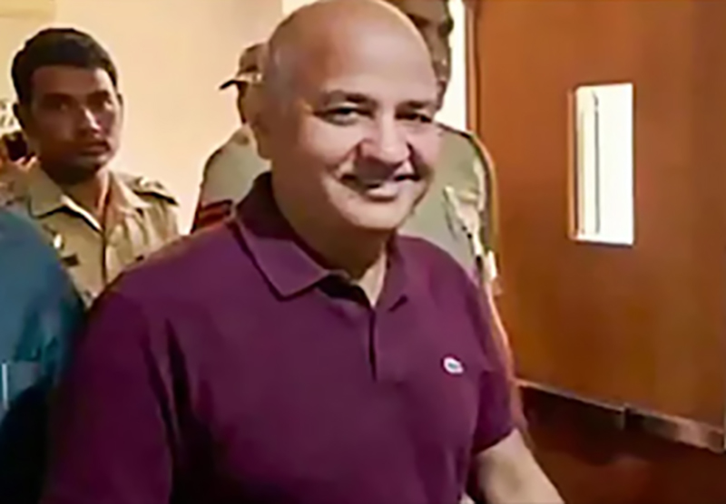 Manish Sisodia returns to Tihar Jail after 7 hrs, failing to meet his ailing wife