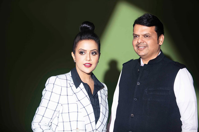 Amruta Fadnavis accuses prominent bookie's daughter of offering Rs 1 cr bribe