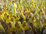 Hundreds of farmers gather at Ramlila Maidan in Delhi on call of SKM