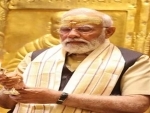 PM Modi offers prayers at Varanasi's Kashi Vishwanath temple
