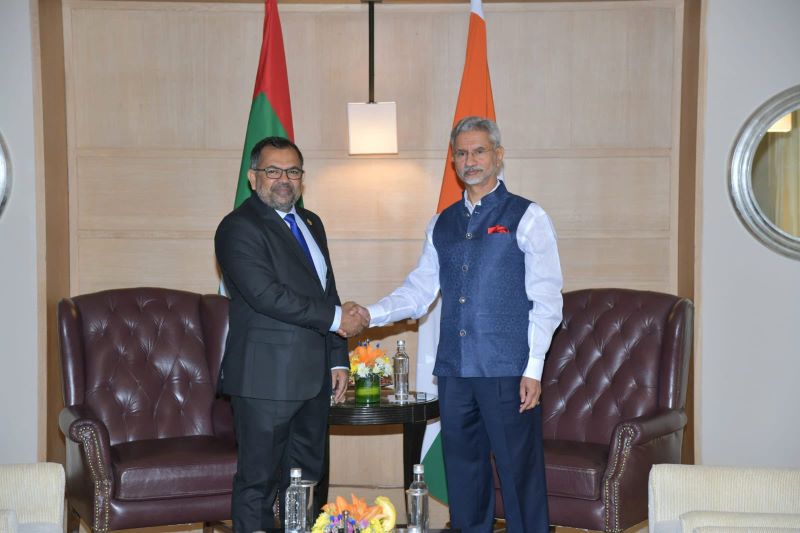 Moosa Zameer discusses President Muizzu's probable visit to India with S Jaishankar