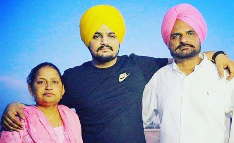 Sidhu Moosewala's parents are expecting a baby: Reports