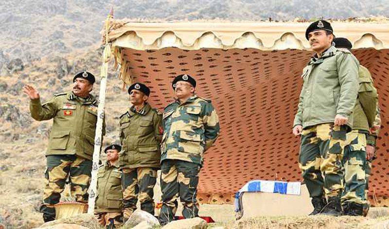 BSF SDG directs jawans to thwart any attempts to disrupt peace in Kashmir Valley