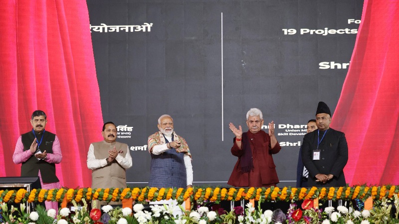 Narendra Modi inaugurates, dedicates projects worth over Rs 32,000 crore in Jammu and Kashmir