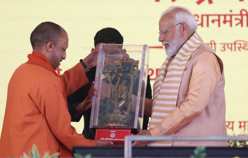 'New India imbibing mantra of heritage along with development': PM Modi in Uttar Pradesh