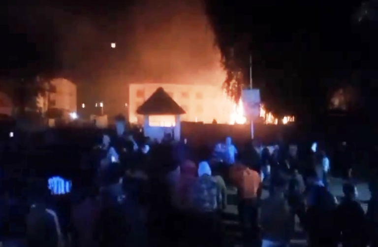 Violent mob burn offices in Manipur's Churachandpur, internet snapped