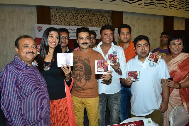  Prosenjit Chatterjee unveils  album of Bengali film Hercules
