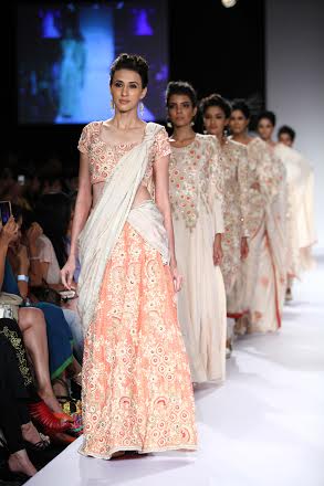 Soumitra Mondal showcases collection at LFW  