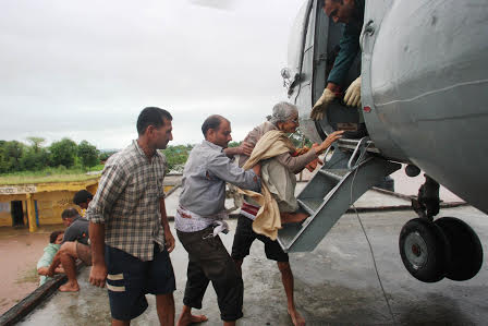 J&K floods: IAF continues rescue operations 
