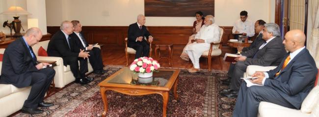Simon Peres meets PM Modi