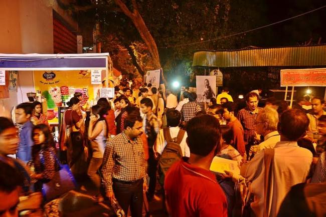 KIFF fever continues to grip Kolkatans