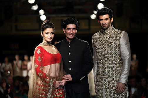 ICW Delhi: Aditya Roy Kapoor, Alia Bhatt walks ramp for Manish Malhotra