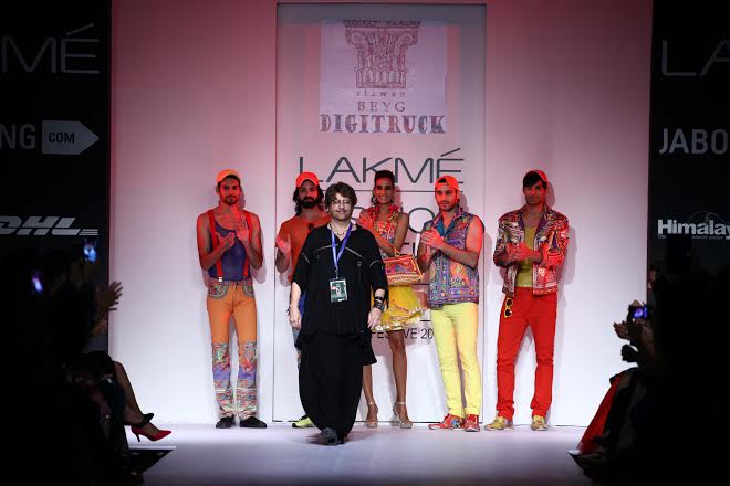 Designer Rizwan Beyg showcases collection at LFW