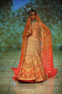 Tarun Tahiliani showcases at Bridal Fashion Week