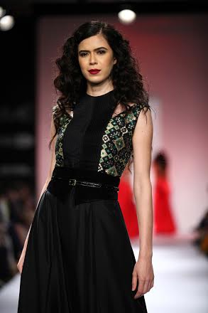 Designer Shruti Sancheti showcases collection at LFW