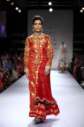 Vaishali S showcases collection at LFW 