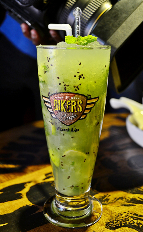 Raghu Ram inaugurates â€˜The Bikers Cafe'