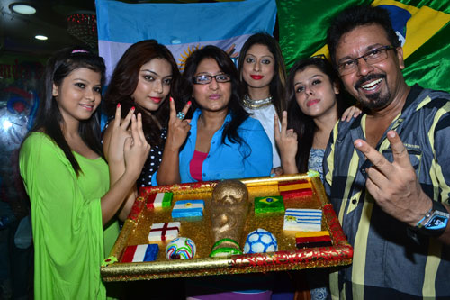 Kolkata sweet shop unveils World Cup special
