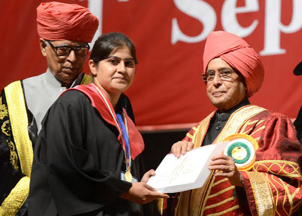 Pranab attends 14th Convocation of University of Jammu 