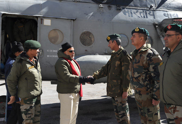  Modi arrives at Siachen Base Camp
