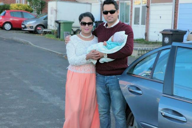 Veena Malik, Khattak launches a charitable organization in UK