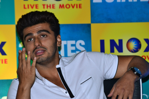 Arjun, Alia promote '2 States' in Kolkata