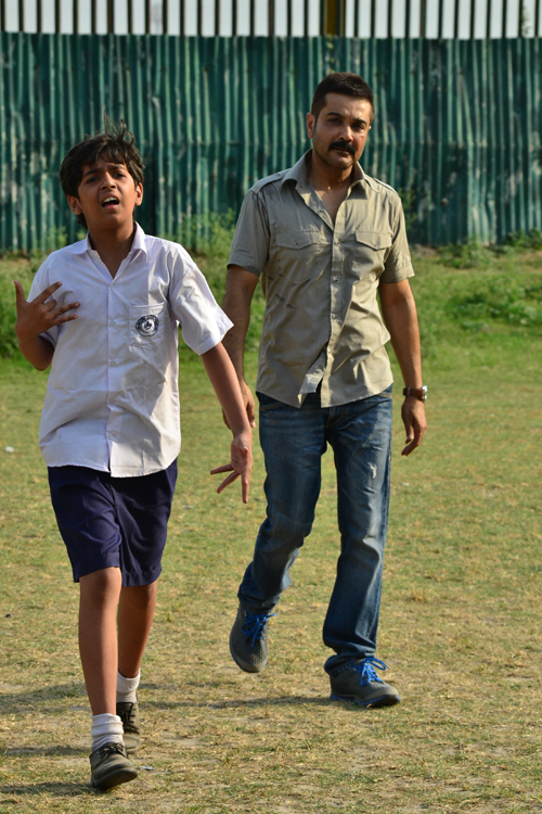 Prosenjit, Arpita shoot for 'Force'