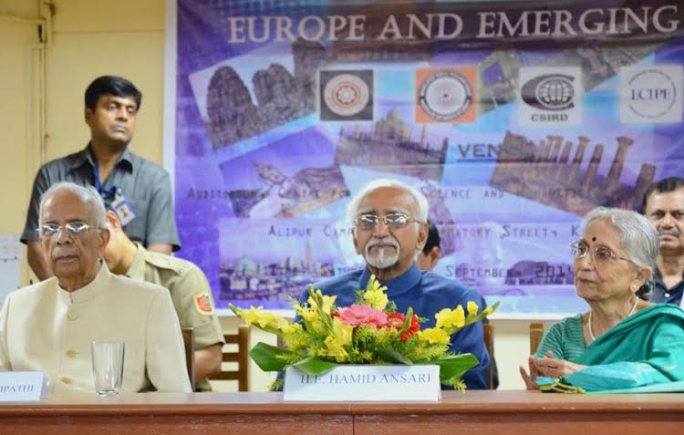 Vice President visits Kolkata