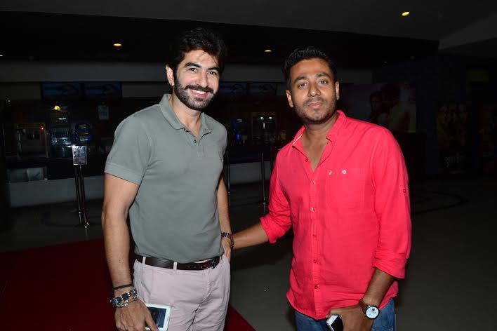 Parambrata, Koel's 'Highway' premiers in Kolkata