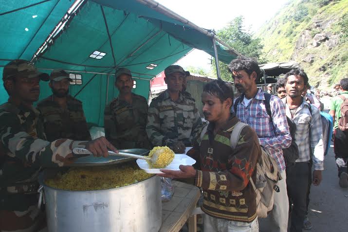Army carries out Kashmir flood relief and rescue