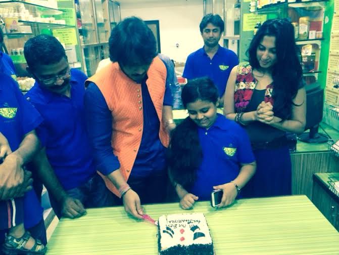 Harsh Vardhan Deo creates crowd frenzy during Jigariyaa promotions