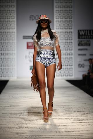 Hemant and Nandita showcase their collection at  WLIFW 