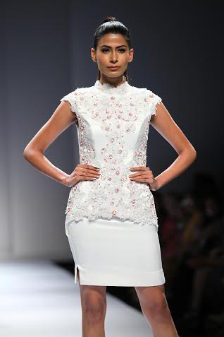 Sania Mirza walks for designer Ritu Pande at  WLIFW 