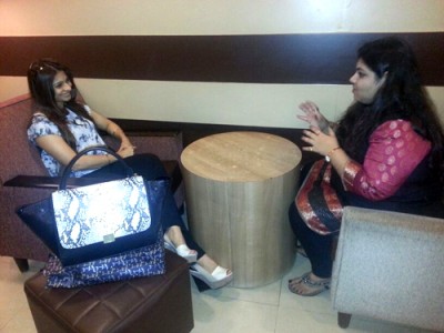 Tanishaa's coffee meeting  with big fan