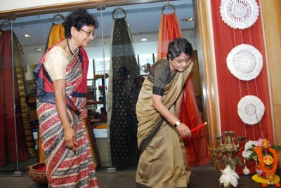 This Durga Puja, go the traditional way 