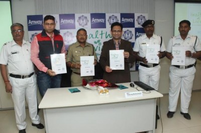 Amway organizes workshop on Healthy Living for South East Division of Kolkata Police