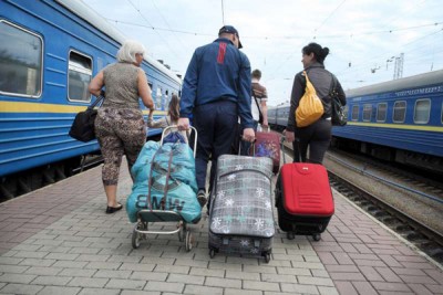 Ongoing conflict in eastern Ukraine drives more people from their homes - UN