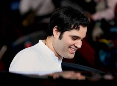 Varun Gandhi clarifies Rahul praise on Amethi work