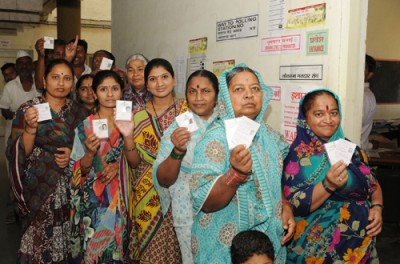 Brisk voting till noon in India fifth phase polls
