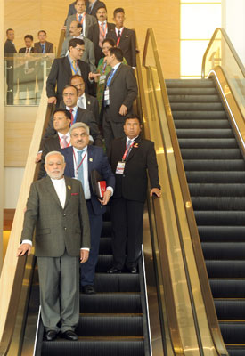 Modi meeting the Prime Minister of Malaysia