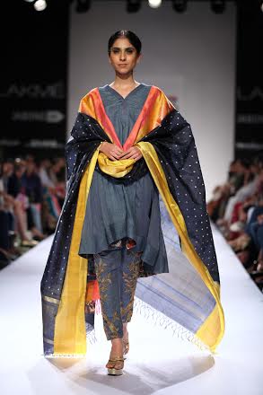 Designer Gaurang showcases collection at LFW