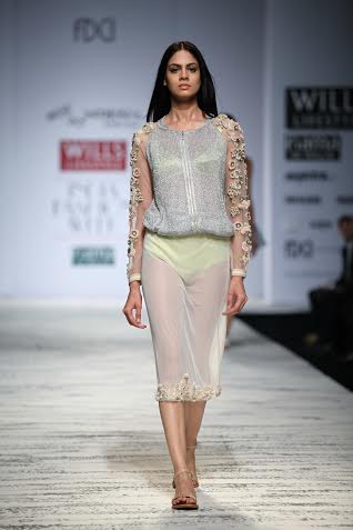  Pallavi Mohan showcases collection at WLIFW