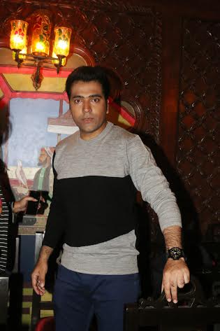 Sandip, Abir speak on 'Badsahi Angti'