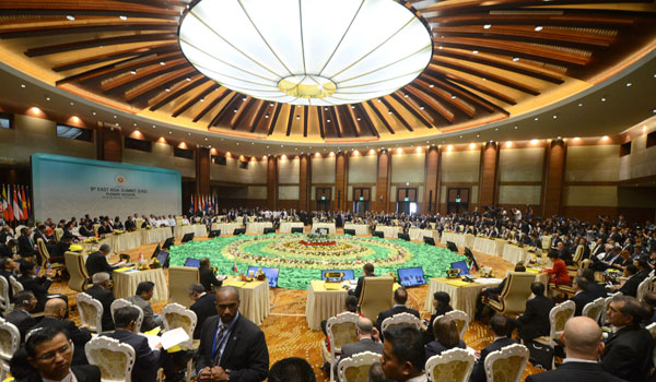 Modi meeting the Prime Minister of Russian Federation