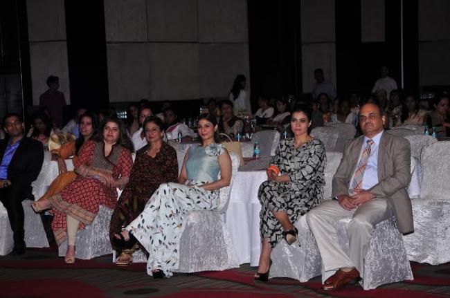 Tanuja, Kajol, Tanishaa  come together for Breast Cancer Awareness