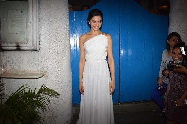 Deepika Padukone hosts party for friends at Bandra